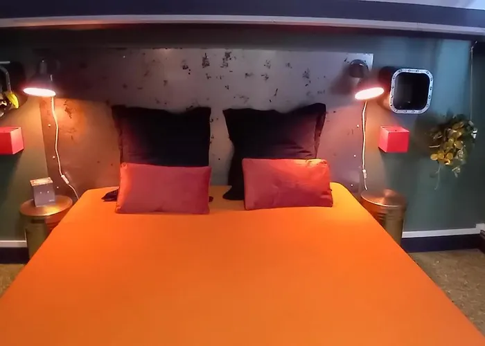 L'usine A Reves Bed and Breakfast